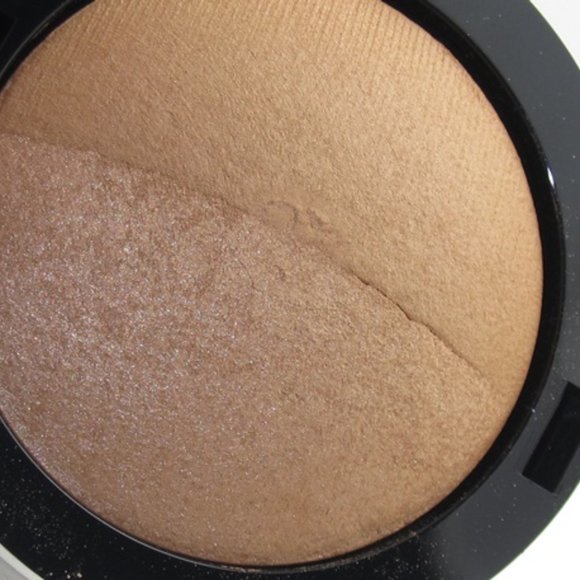 Sephora Collection: Micro Smooth Baked Bronzer Duo in Honey Heat 01 - Picture 6 of 6